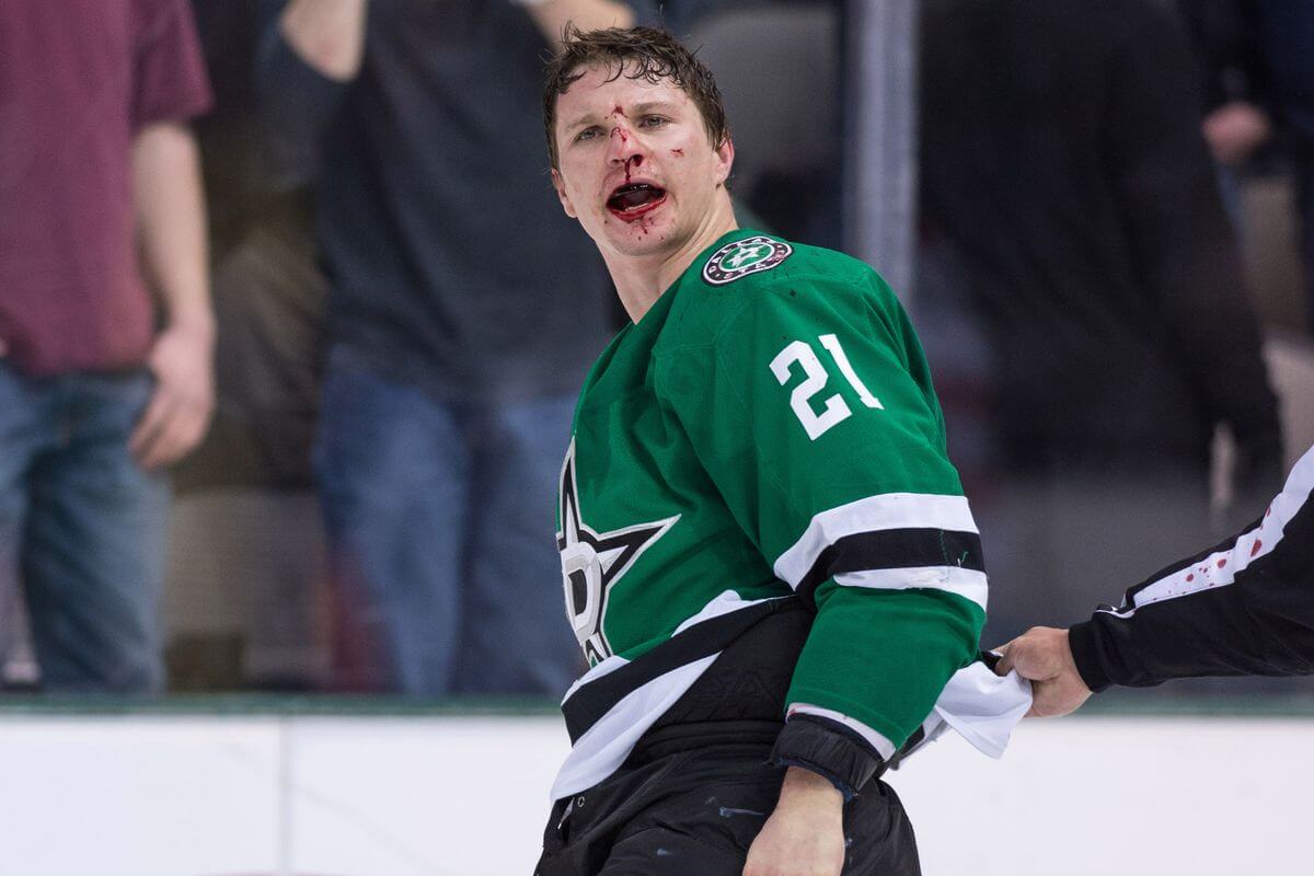 Media item displaying Antoine Roussel